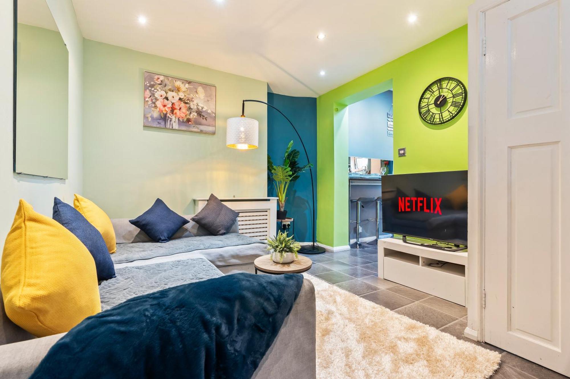 Comfy 4Br House Close To Subway London Exteriör bild