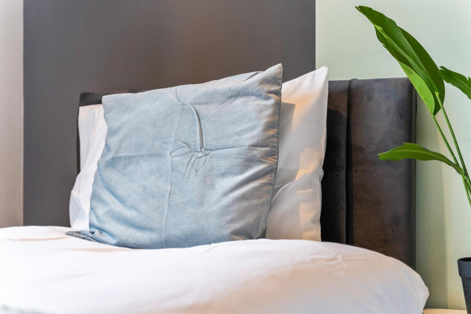 Comfy 4Br House Close To Subway London Exteriör bild