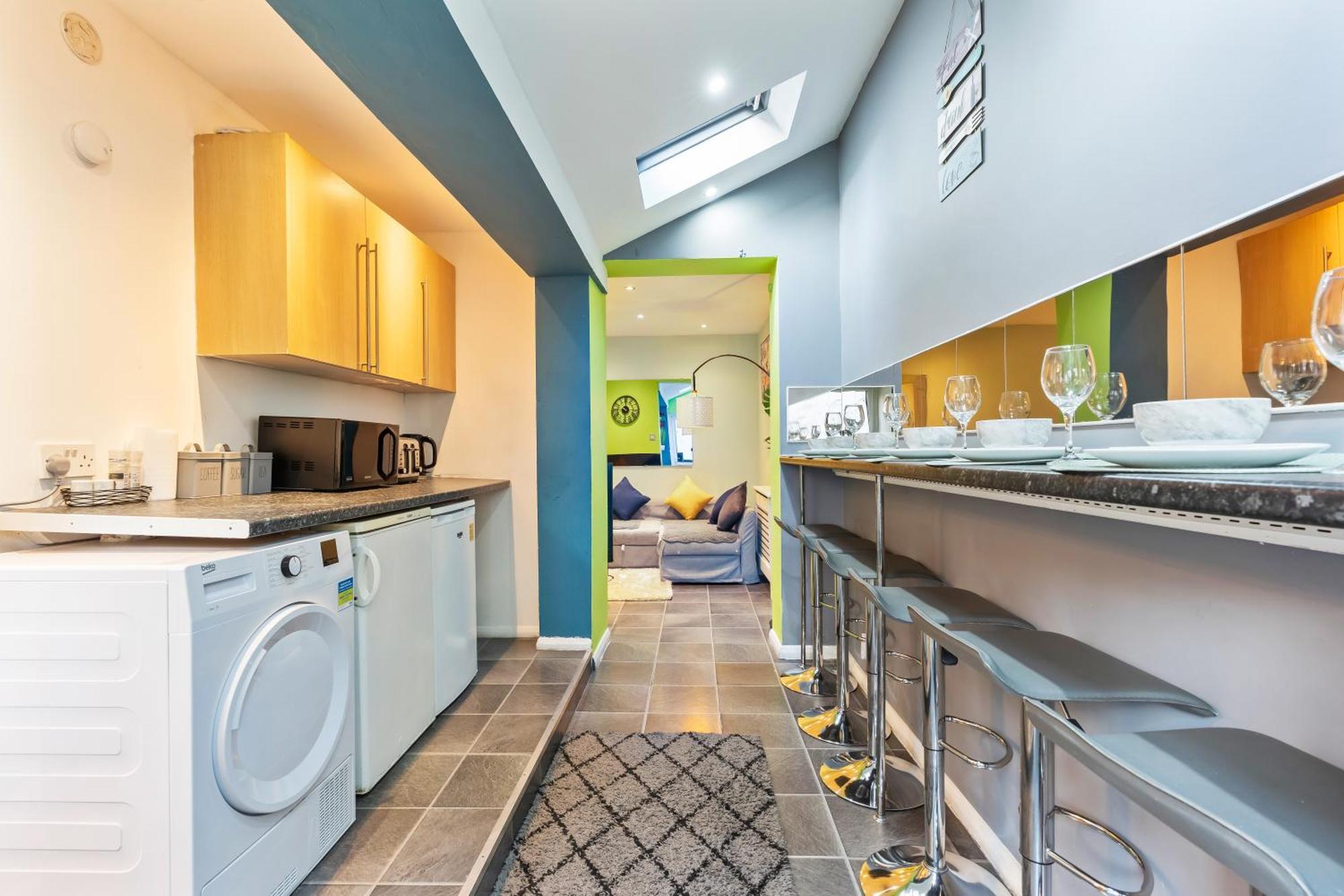 Comfy 4Br House Close To Subway London Exteriör bild