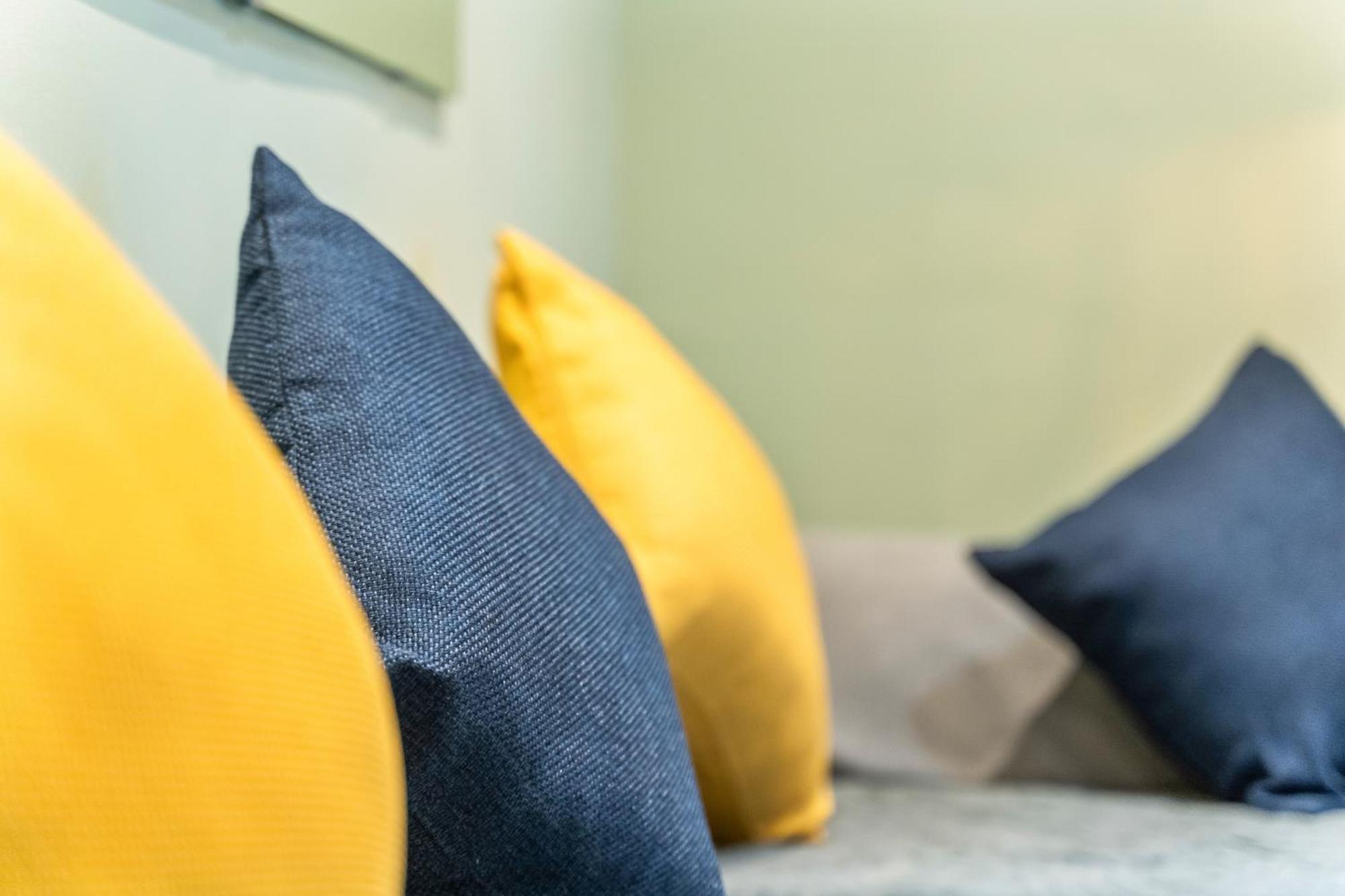 Comfy 4Br House Close To Subway London Exteriör bild