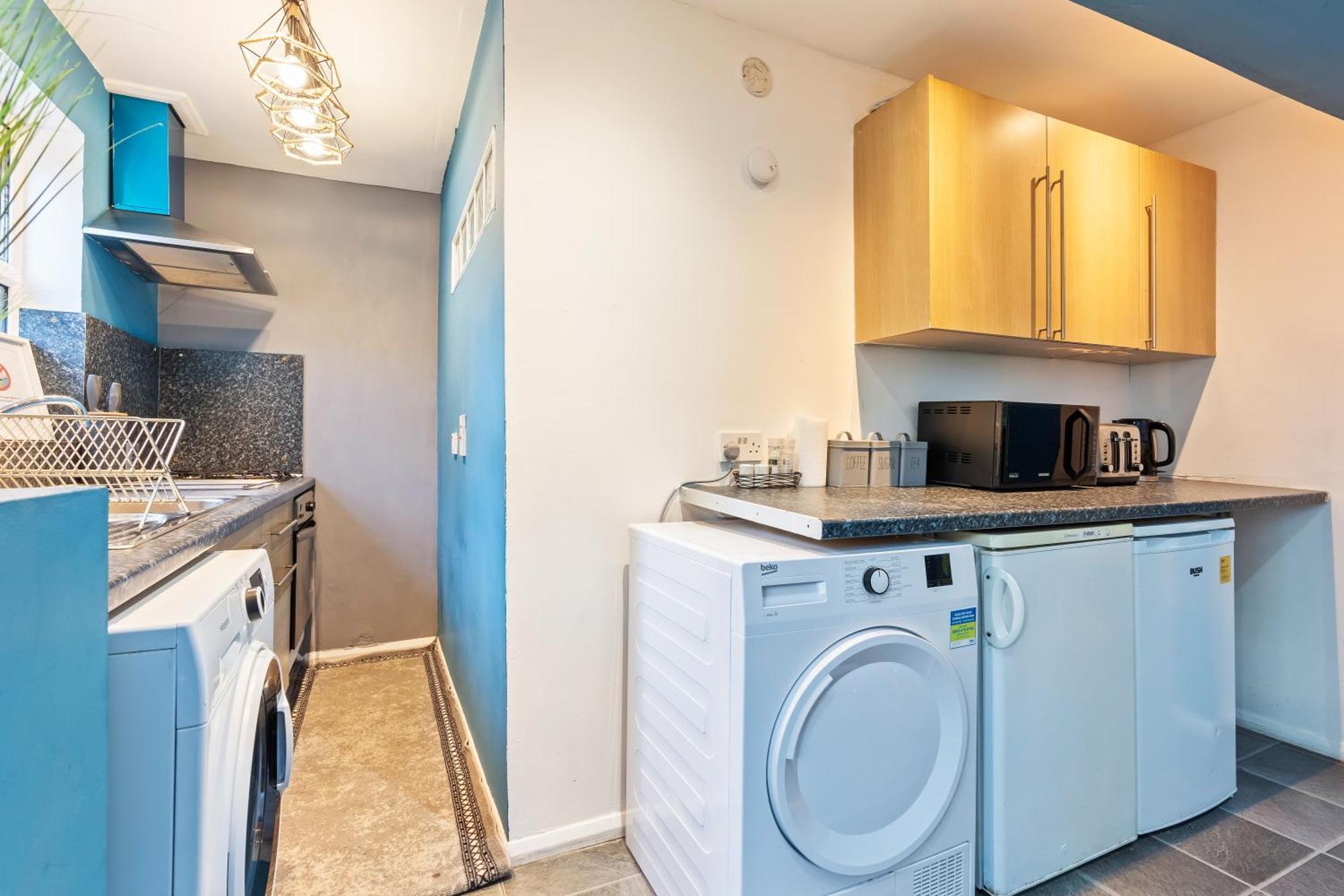 Comfy 4Br House Close To Subway London Exteriör bild